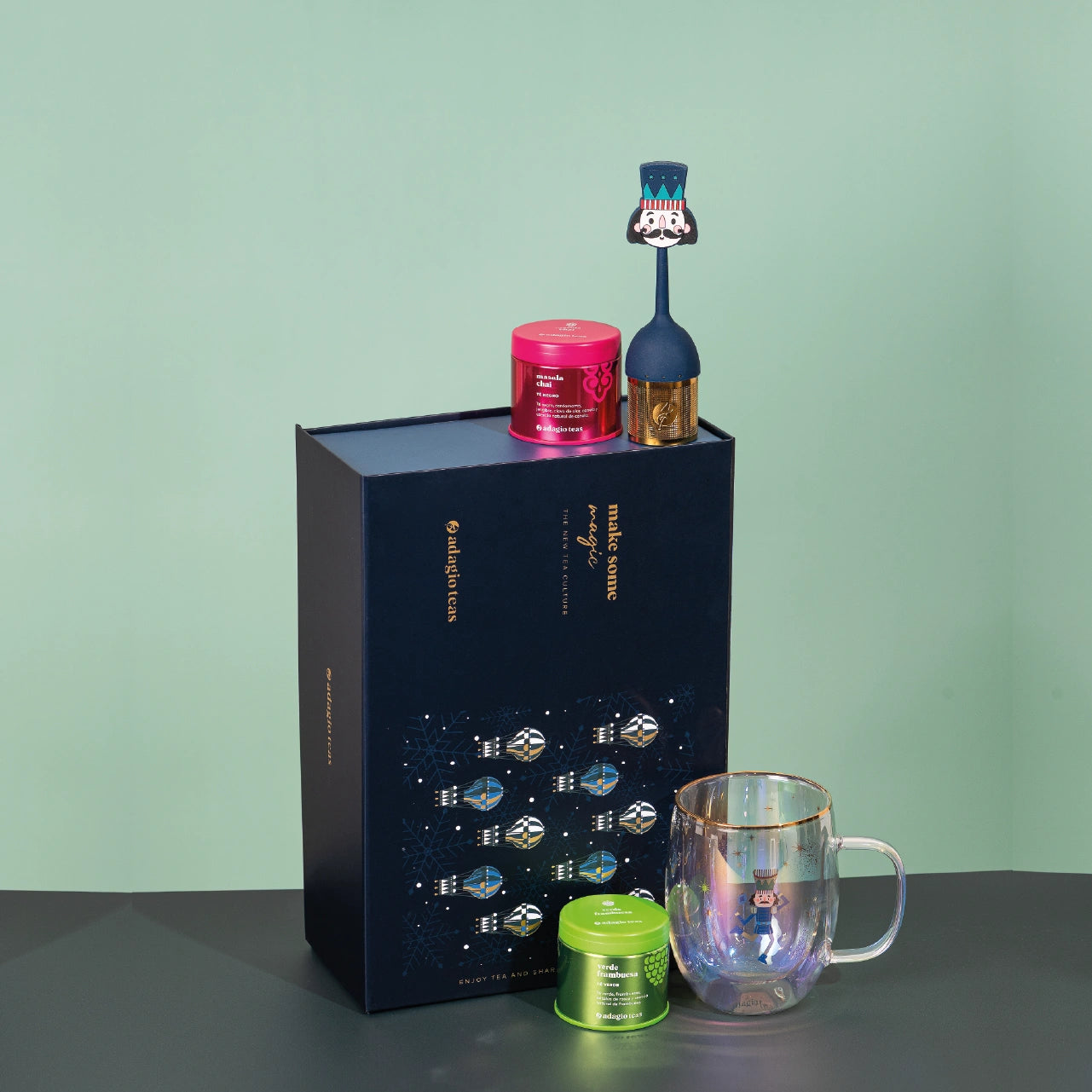 Pack Taza e Infusor Nutcracker