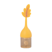 Cargar imagen en el visor de la galería, Infusor de Goma Hoja Amarillo